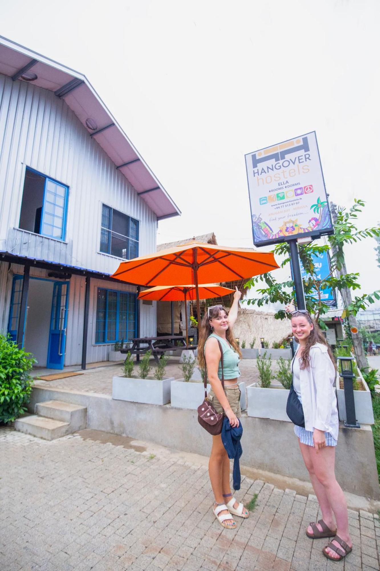 Hangover Hostels Ella Exterior photo
